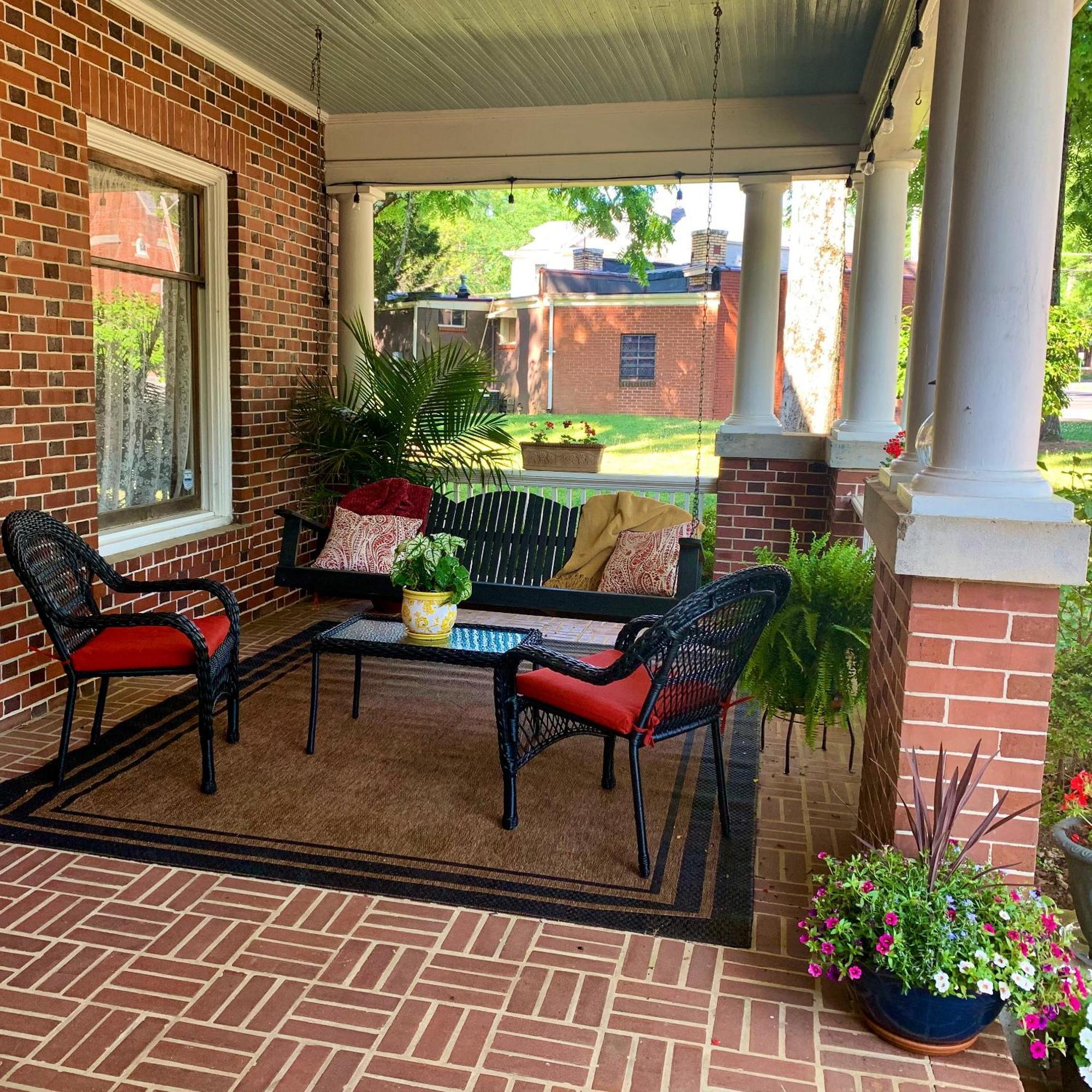 The Inn On Front Street Statesville Exteriér fotografie